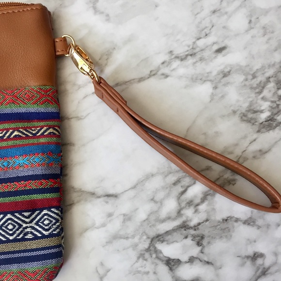 Aztec Print Wristlet Clutch Bag NWT - Picture 7 of 8